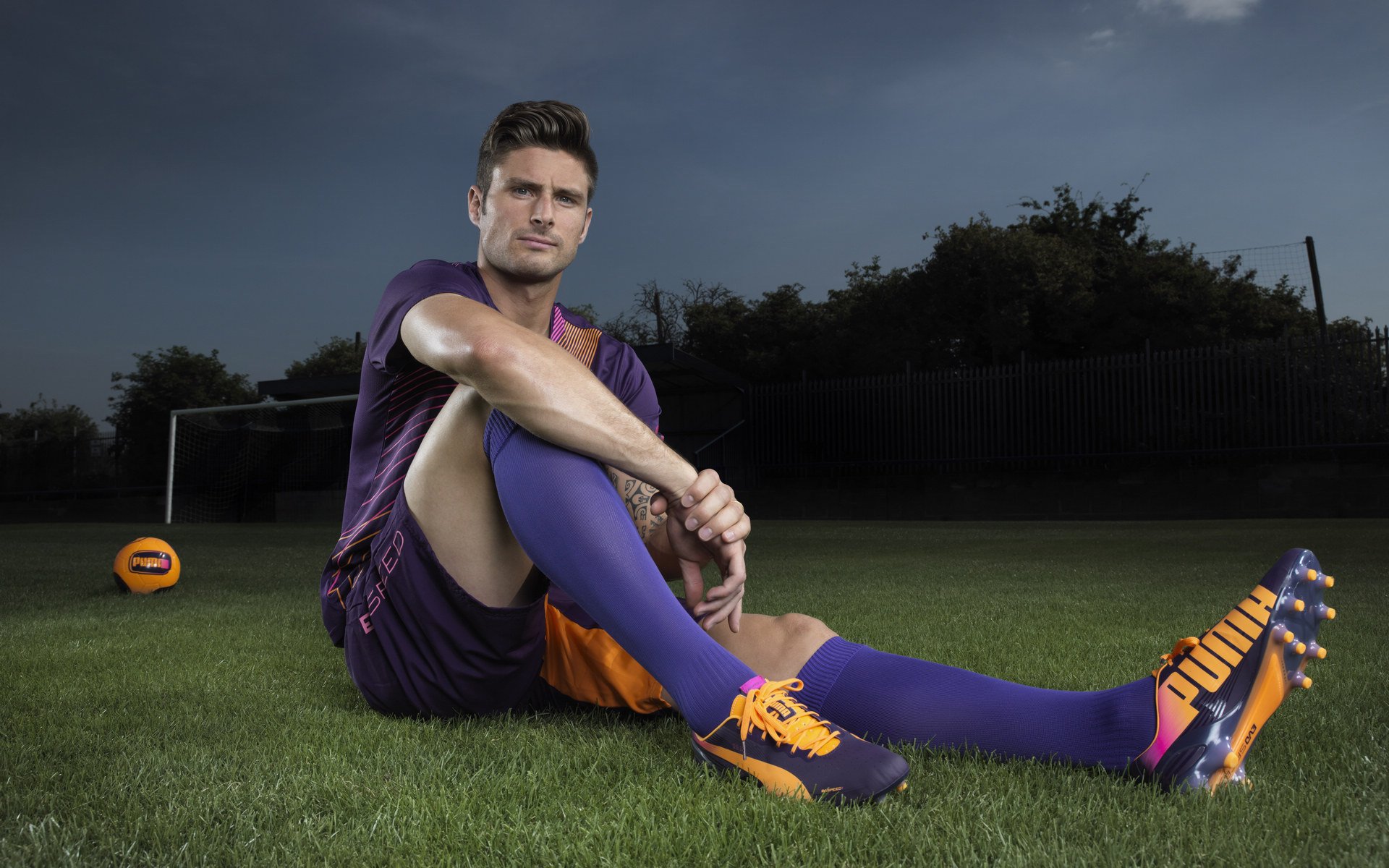 九游娱乐网页版-热刺主场平曼联，错失反超机会，热刺踢曼联